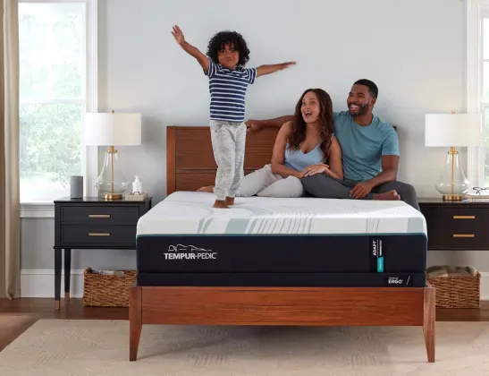 tempur-pedic-adapt-med-queen-parents-kid